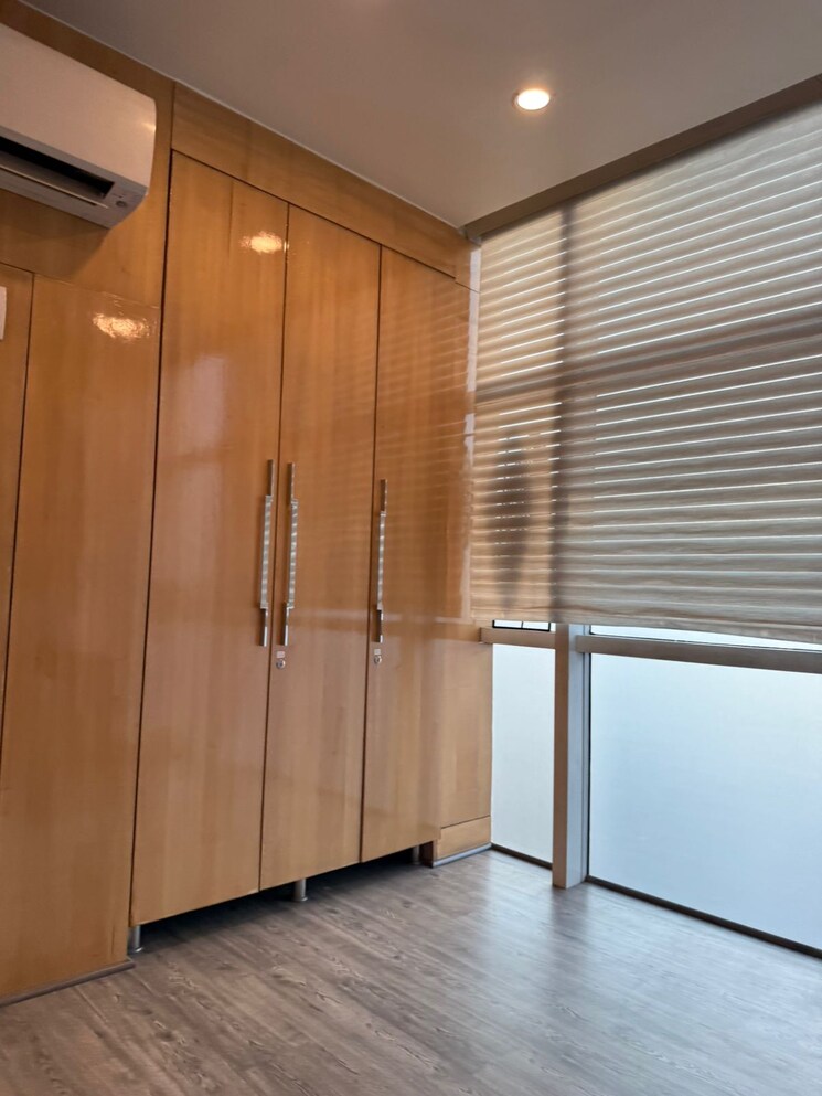 Room, ansal-api-palam-corporate-plaza Commercial Office Space in IT/SEZ 799 Sq.Ft. In Sector 3 Gurgaon 9217447