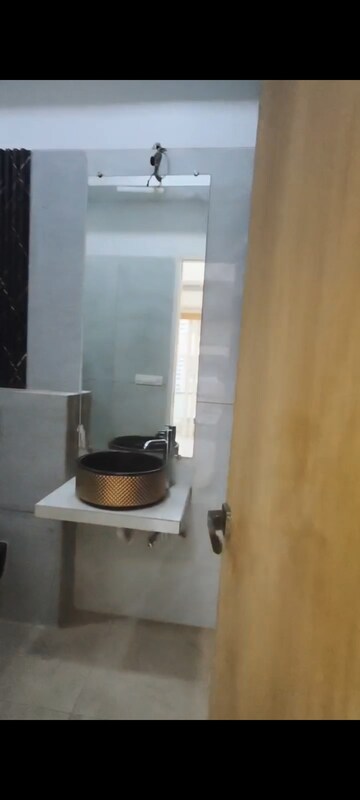 Master Bedroom in 3 BHK Apartment at Indiabulls Sky Forest, Lower Parel – for Rent