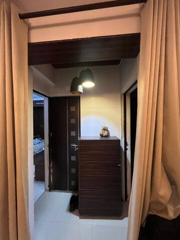 Furnished Amenities in 3 BHK Builder Floor at Vasant Kunj – for Rent