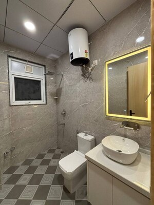 Bathroom in 1.5 BHK Apartment at Pride Park Royale, Andheri East – for Rent