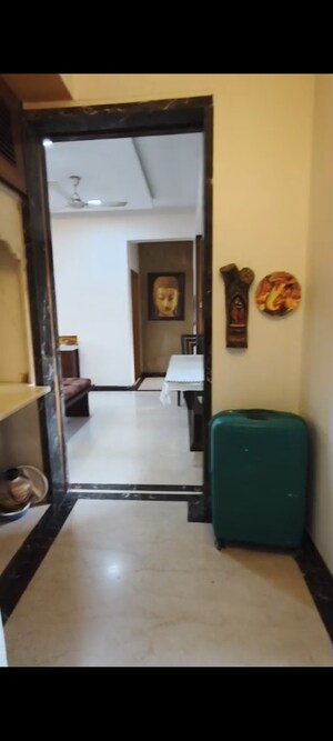 Furnished Amenities in 3 BHK Apartment at Krishnamai Apartments, Worli – for Rent