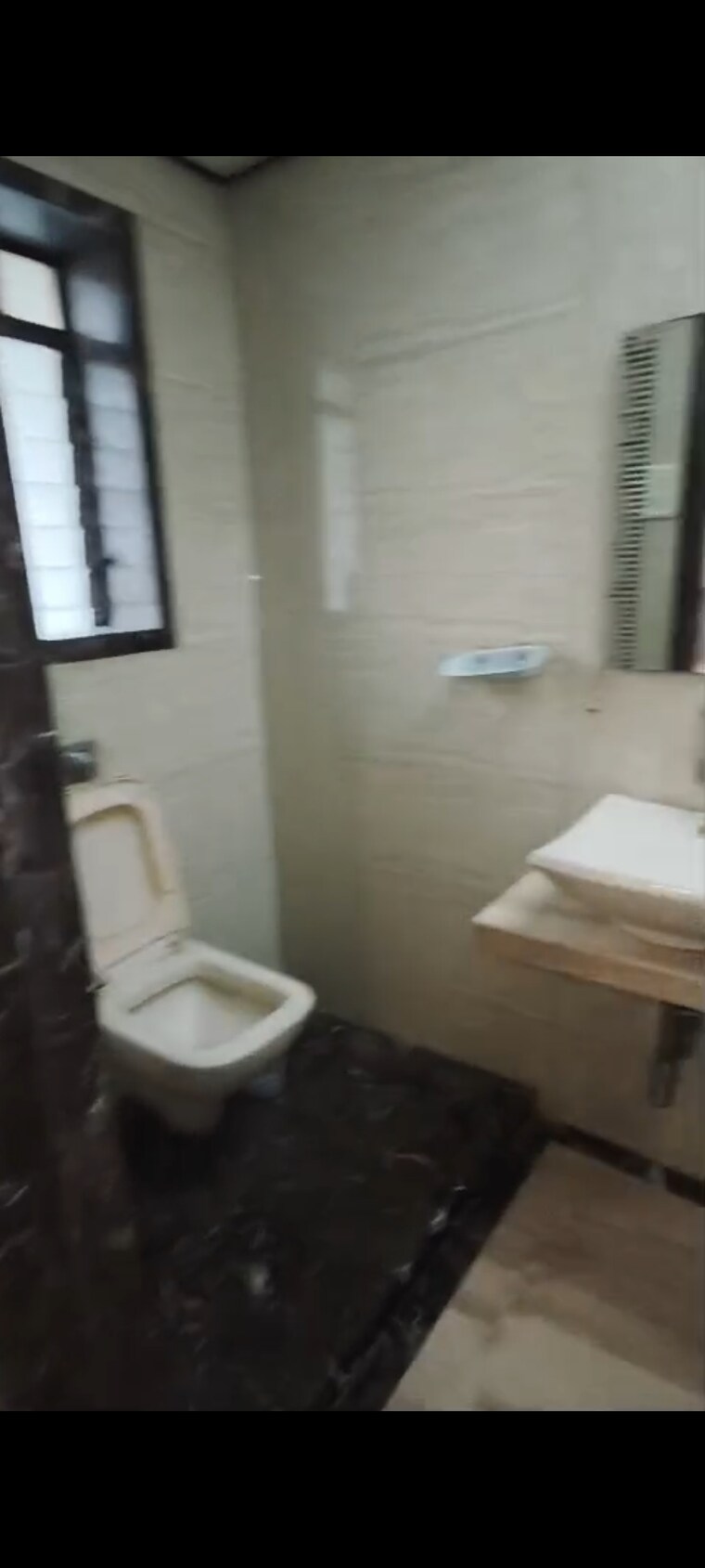 Bathroom, krishnamai-apartments 3 Bedroom 1100 Sq.Ft. Apartment In Worli Mumbai 9217468