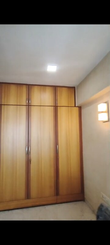 Master Bedroom in 3 BHK Apartment at Mahindra Lifespaces Belvedere Court, Mahalaxmi – for Rent
