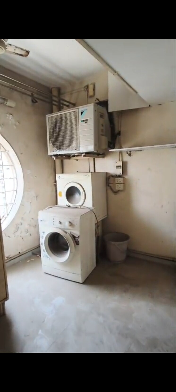 Bathroom, mahindra-lifespaces-belvedere-court 3 Bedroom 2100 Sq.Ft. Apartment In Mahalaxmi Mumbai 9217474