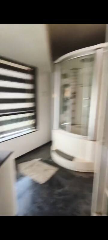 Washroom in 3 BHK Apartment at Mahindra Lifespaces Belvedere Court, Mahalaxmi – for Rent