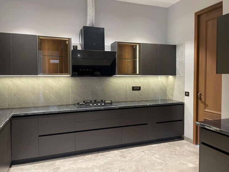 Kitchen, dlf phase ii 4 Bedroom 4200 Sq.Ft. Builder Floor In Dlf Phase ii Gurgaon 9217481