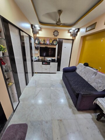 1 BHK Apartment For Sale in Zainab Tower, Madanpura