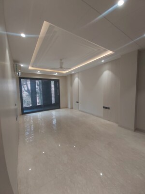 Room in 3.5 BHK Builder Floor at Sushant Lok I – for Sale