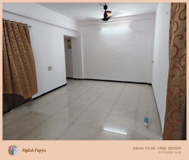 Room, hdil-dheeraj-jamuna 2 Bedroom 650 Sq.Ft. Apartment In Malad West Mumbai 9217499