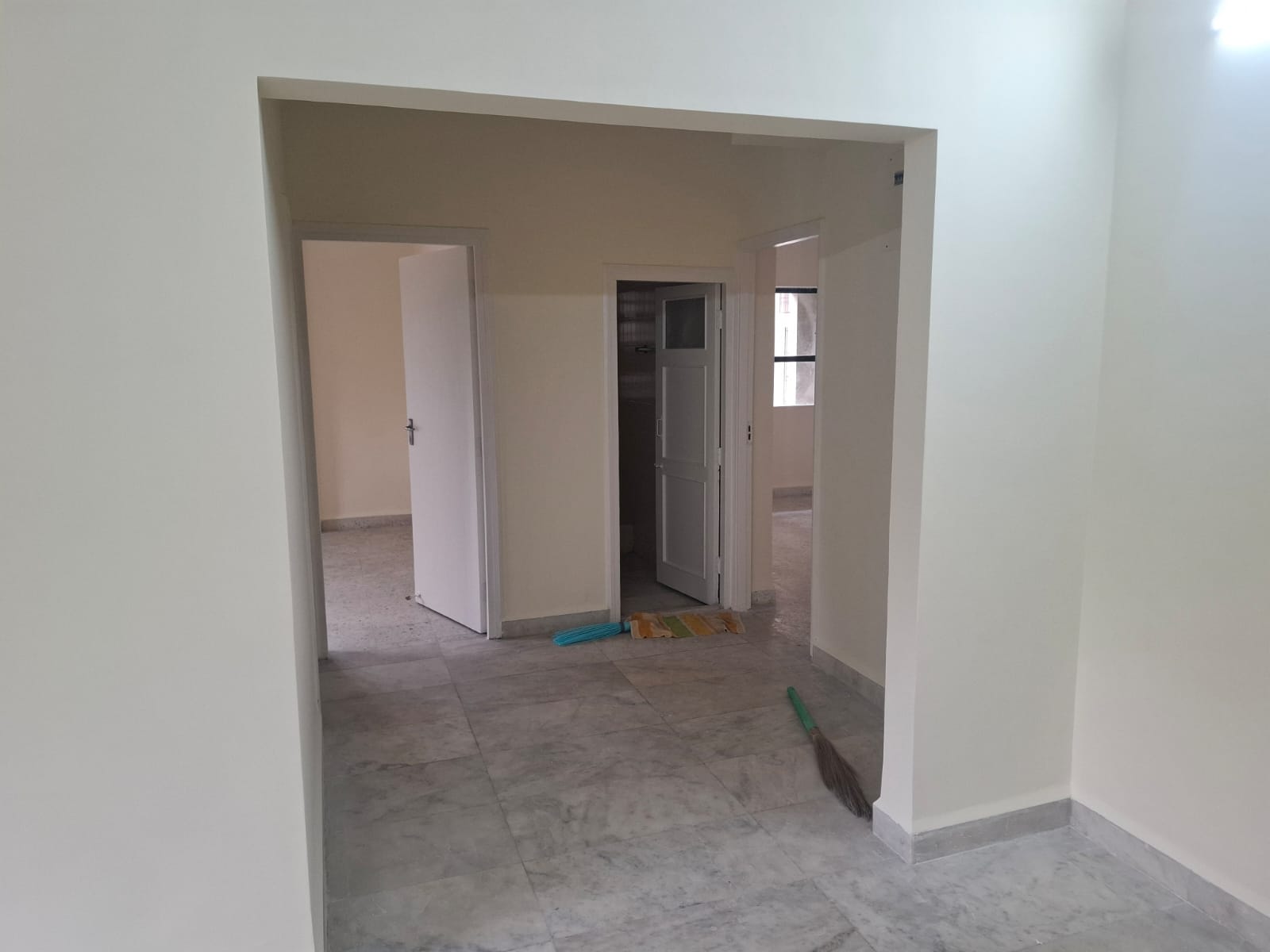 2 BHK + Extra Room 700 Sq.Ft. Apartment in Flower Valley Complex