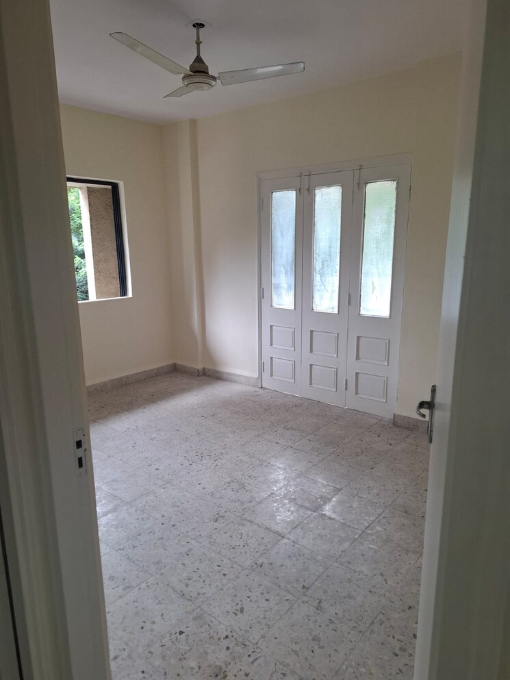 Room, flower-valley-complex 2 Bedroom 700 Sq.Ft. Apartment In Khopat Thane 9217500