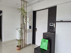 Room in 3 BHK Apartment at Ashar Edge, Pokhran Road No Two – for Sale