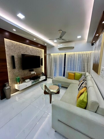 Team Area in 2 BHK Apartment at Pushpak CHS Vasant Vihar, Vasant Vihar – for Sale