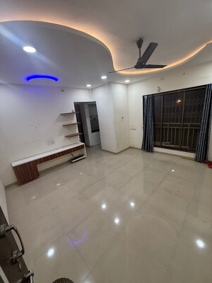 Room in 1 BHK Apartment at Shiv Krupa Charai, Charai – for Rent
