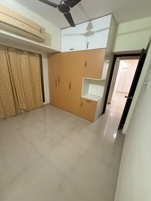 Room in 1 BHK Apartment at Shiv Krupa Charai, Charai – for Rent