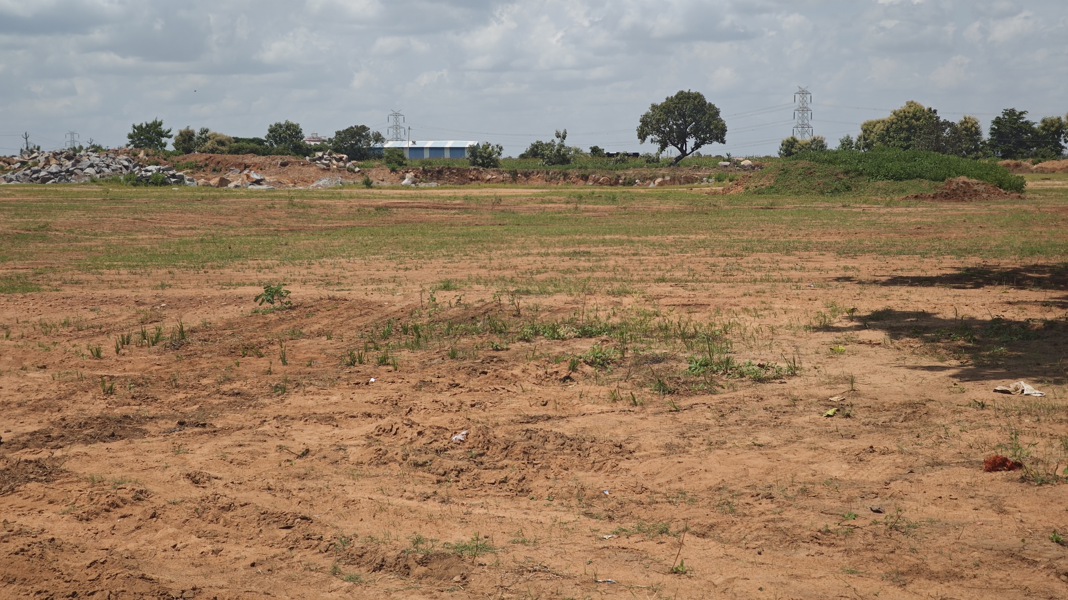 Plot For Sale in Sb Projects 