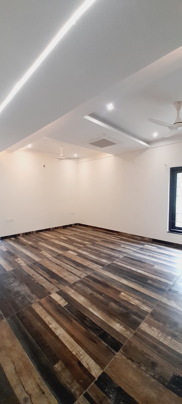 Balcony, grand-view-jubilee-hills 4 Bedroom 7000 Sq.Ft. Apartment In Jubilee Hills Hyderabad 9217520