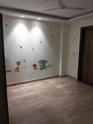 Room in 3 BHK Apartment at Eros Wembley Estate, Sector 50 – for Rent