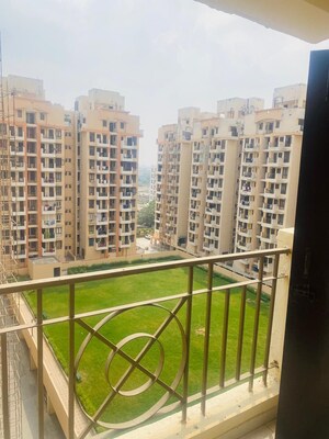 2 BHK Apartment For Rent in Apex Our Bazaar, Sector 37c