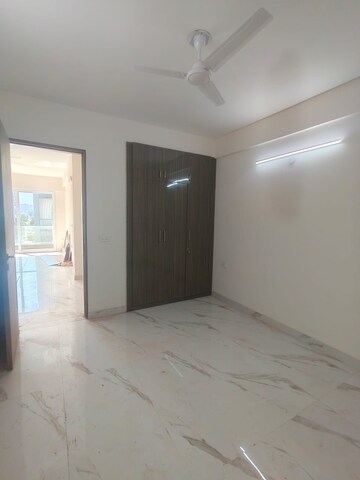 3 BHK Apartment For Rent in Unitech Fresco, Sector 50