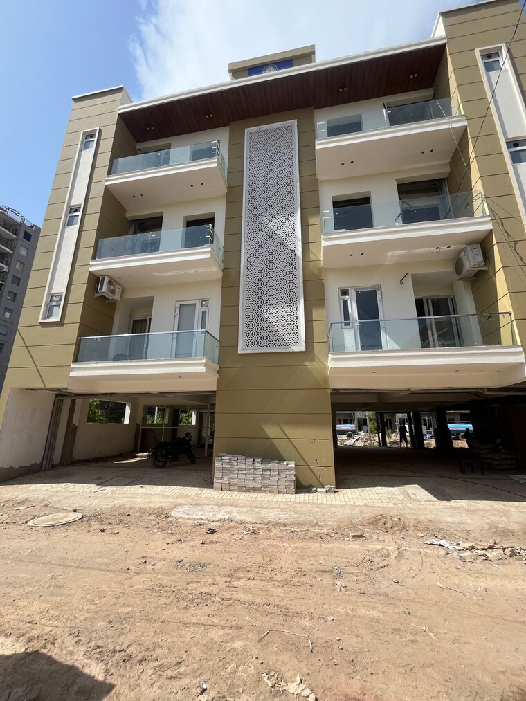 Exterior View, high ground 3 Bedroom 150 Sq.Yd. Builder Floor In High Ground Zirakpur 9217542