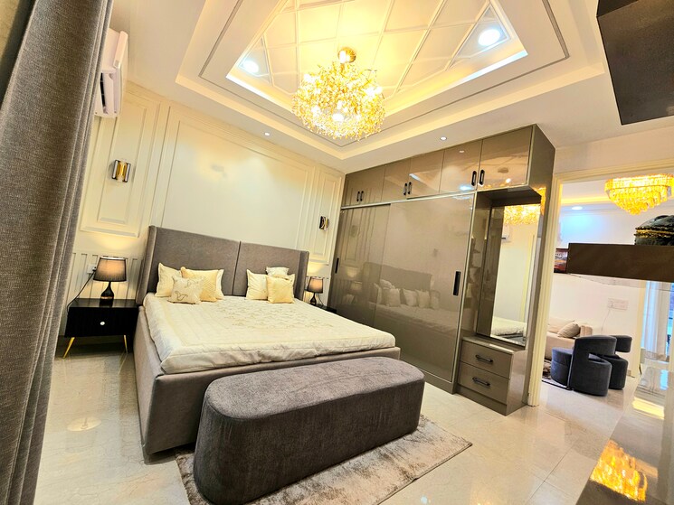 Living Room, ramgarh bhudda 3 Bedroom 130 Sq.Yd. Builder Floor In Ramgarh Bhudda Zirakpur 9217552