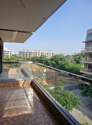 Swimming Pool in 4 BHK Builder Floor at Adani Samsara, Sector 60 – for Sale