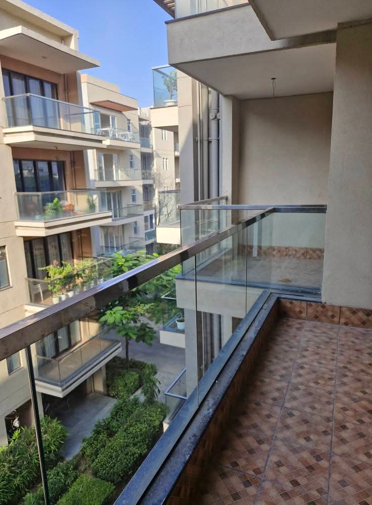 4 BHK + Servant Room Builder Floor For Sale in Adani Samsara