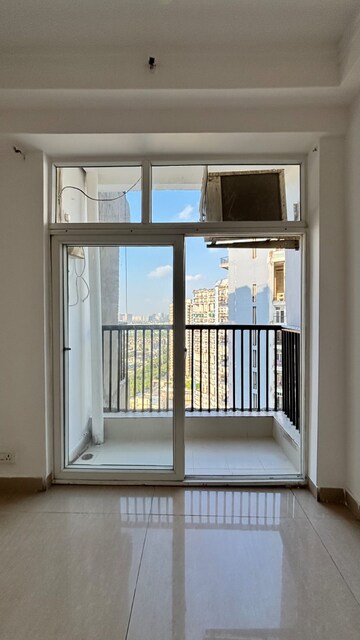Room in 2 BHK Apartment at Saviour Green Arch, Tech Zone 4 Greater Noida – for Sale