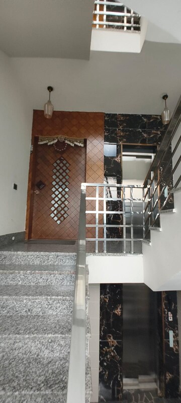Staircase in 4 BHK Builder Floor at South City 1 – for Rent