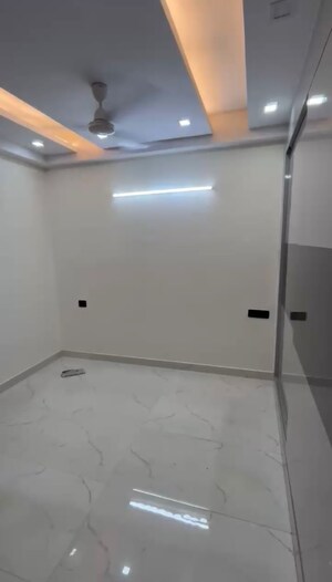 3 BHK Builder Floor For Rent in Sector 12