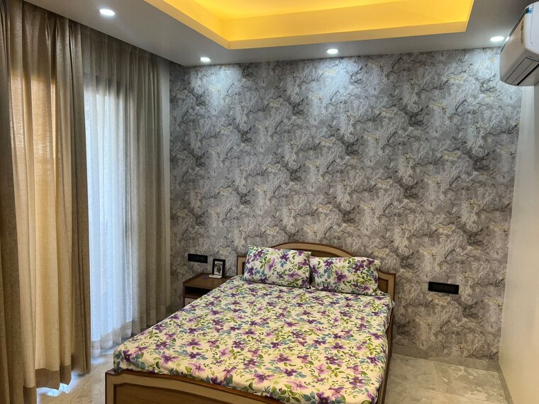 Bedroom, sector 40 3 Bedroom 2500 Sq.Ft. Builder Floor In Sector 40 Gurgaon 9217587