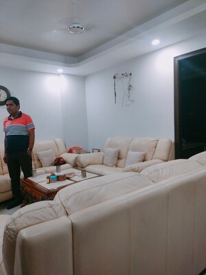 Living Room in 2 BHK Builder Floor at Sector 12 – for Rent