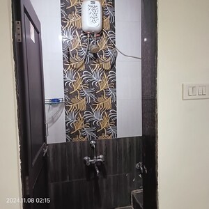 Furnished Amenities in 2 BHK Apartment at Koregaon Park – for Rent