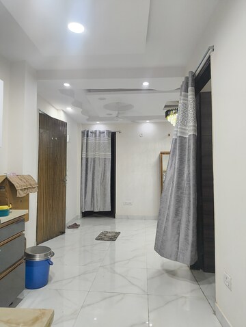 Building Lobby in 3 BHK Builder Floor at Govindpuri – for Rent