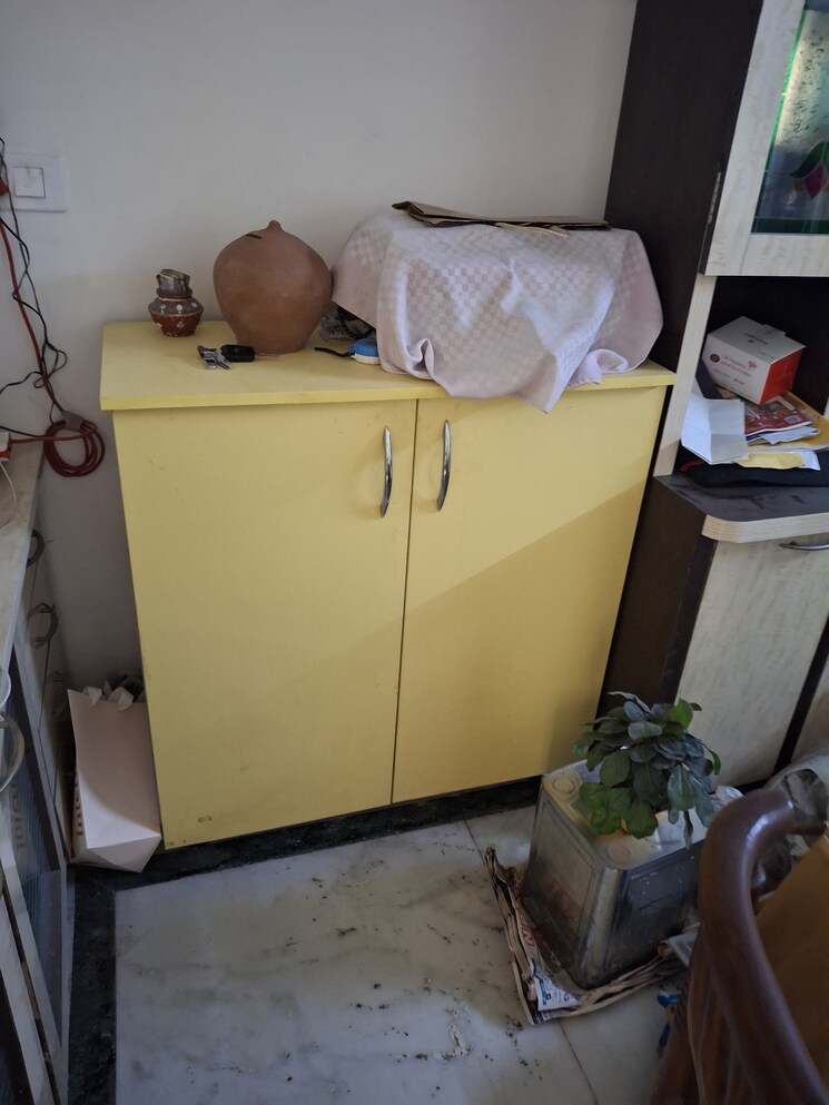 undefined, mayur vihar phase iii 2.5 Bedroom 800 Sq.Ft. Apartment In Mayur Vihar Phase Iii Delhi 9217767