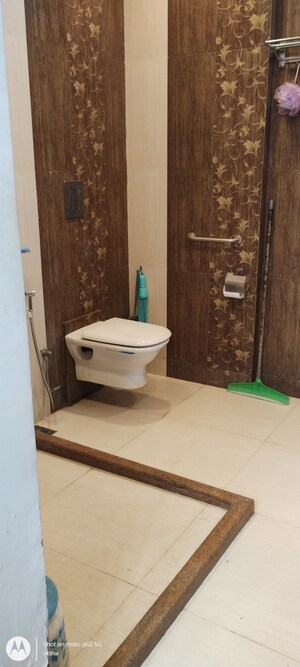 Bathroom in 3 BHK Apartment at Matunga – for Rent