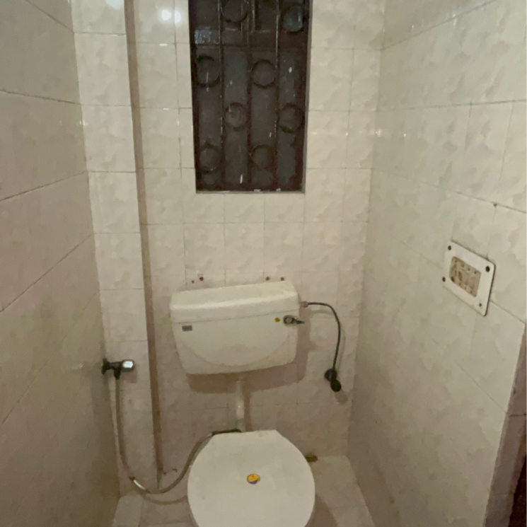 Bathroom, kotla mubarakpur 1 Bedroom 500 Sq.Ft. Builder Floor In Kotla Mubarakpur Delhi 9217766