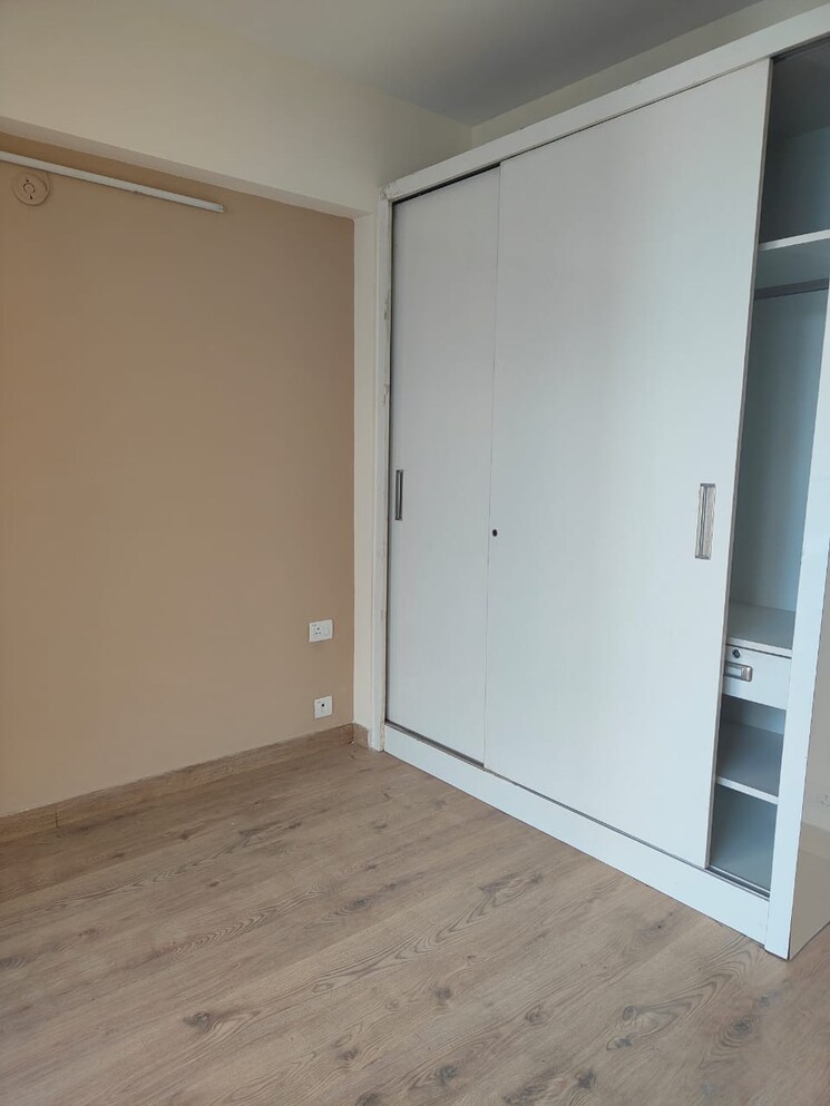 Room, mrg-the-balcony 2 Bedroom 645 Sq.Ft. Apartment In Sector 93 Gurgaon 9217765