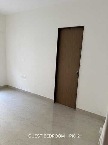 Room in 3 BHK Apartment at Supreme Estia Phase 1, Baner – for Rent