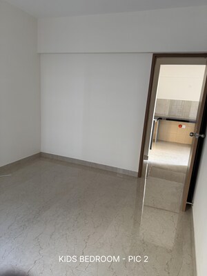 Room in 3 BHK Apartment at Supreme Estia Phase 1, Baner – for Rent