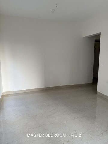 Room in 3 BHK Apartment at Supreme Estia Phase 1, Baner – for Rent