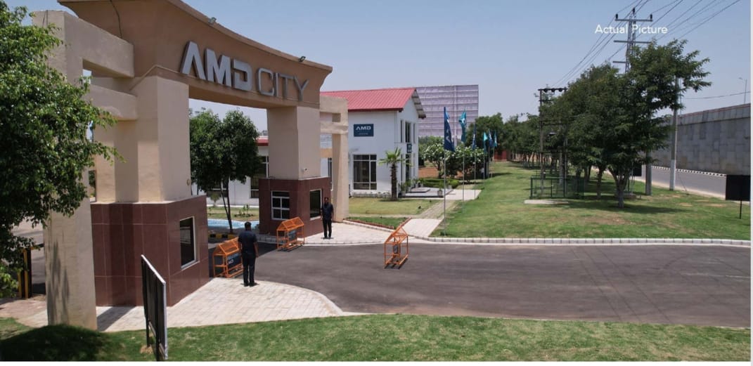 Plot For Sale in Amd City