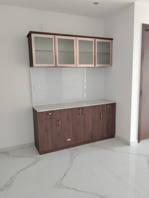 Room in 4 BHK Apartment at DSR The Classe, Narsingi – for Rent