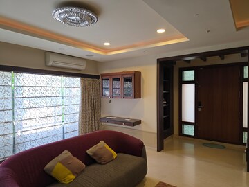 Living Room in 4 BHK Villa at DSR Elite, Mahadevpura – for Sale