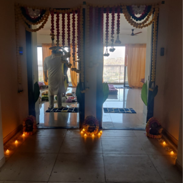 Living Room in 2 BHK Apartment at Shapoorji Pallonji Vahana Yahavi Phase 1, Sus – for Rent