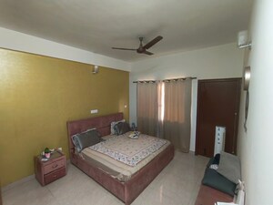 Bedroom in 3 BHK Apartment at Defence Colony – for Rent