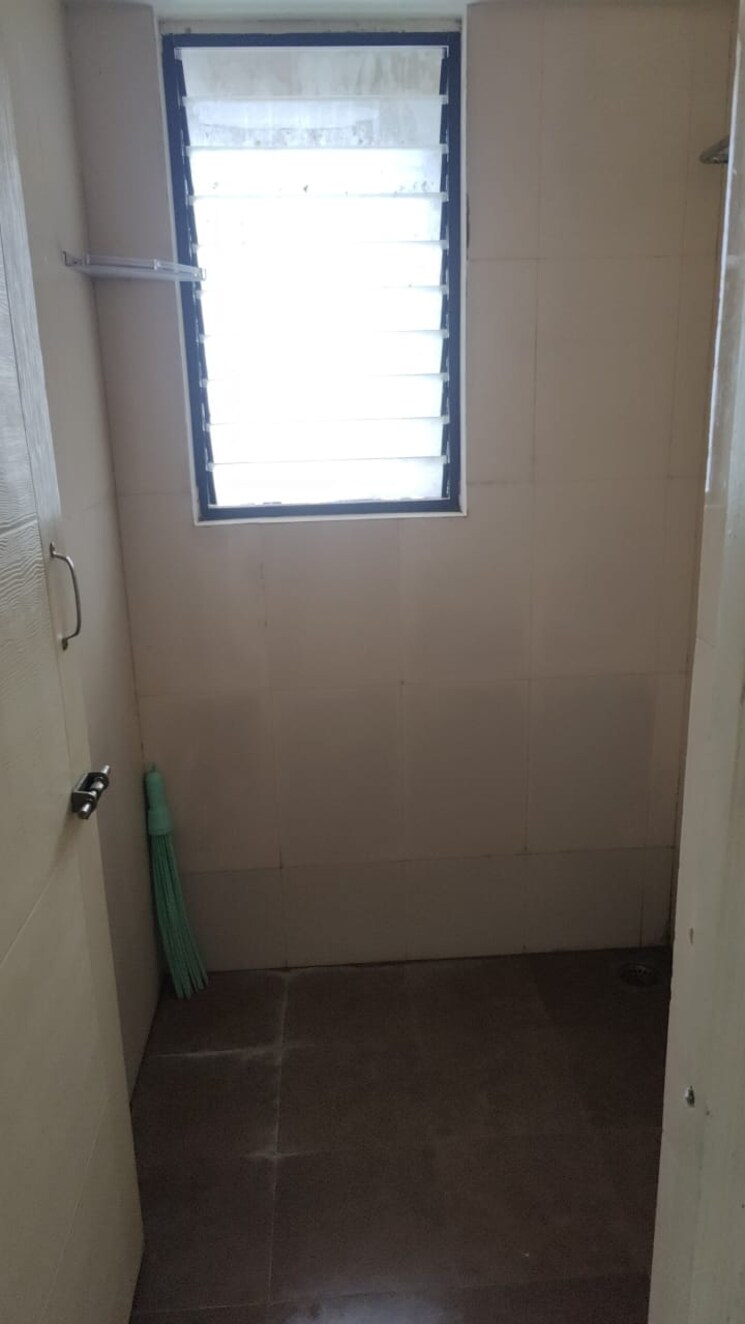 Bathroom, duville-riverdale 1 Bedroom 493 Sq.Ft. Apartment In Kharadi Pune 9217973