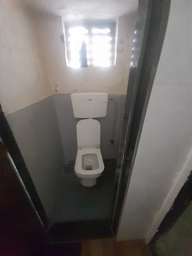 Bathroom, shela 3 Bedroom 1560 Sq.Ft. Apartment In Shela Ahmedabad 9217982