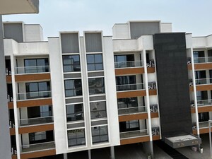 Staircase in 3 BHK Builder Floor at Birla Navya, Sector 63a – for Sale